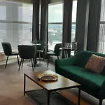 28Th Last Floor - Iconic 360 Panorama Penthouse - Sea Towers - Baltic - Gdynia דירה גדינייה