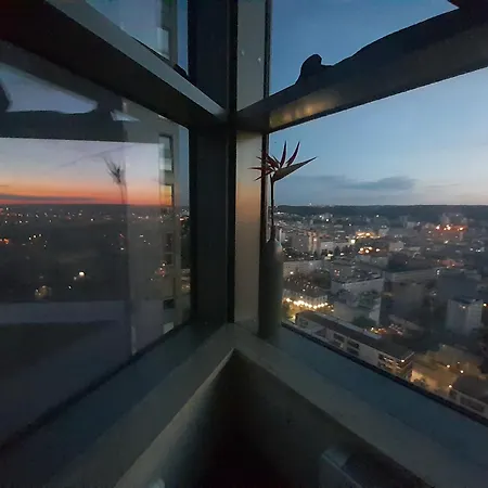 Ikona Sea Towers - 28th Floor - 360 Panorama Penthouse - *