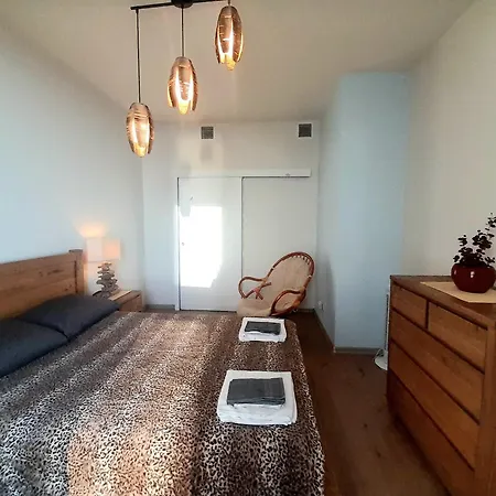 Ikona Sea Towers - 28th Floor - 360 Panorama Penthouse - *