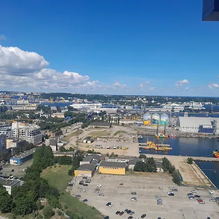 Ikona Sea Towers Panoramic Penthouse - 28 Pietro! Balkon! Klimatyzacja! Parking! * Gdynia
