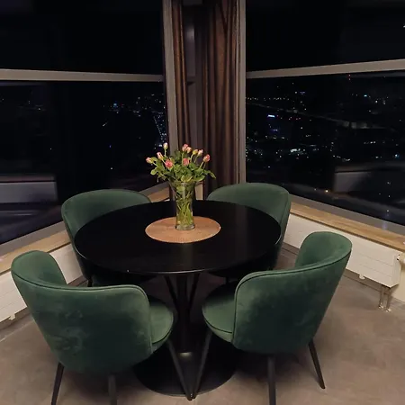 Ikona Sea Towers Panoramic Penthouse - 28 Pietro! Balkon! Klimatyzacja! Parking! * Gdynia