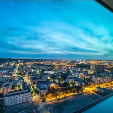 Panoramic Penthouse - 28Th Floor - Sea & City View- Szklany Narozny Wierzcholek Sea Towers